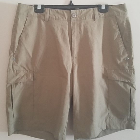 ua cargo shorts